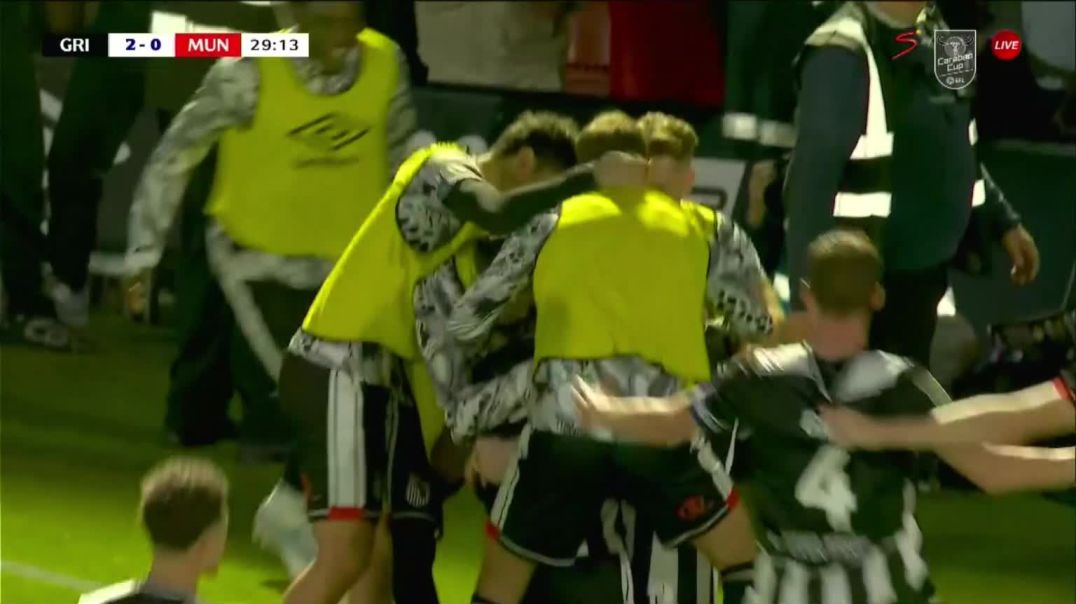 Grimsby Town [2] - 0 Manchester United - T. Warren 30' score808